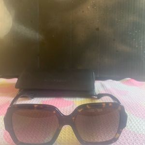 Women’s Chanel sunglasses